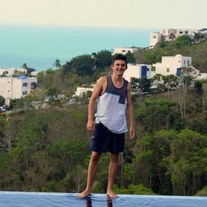 Meet your Posher, Sergio